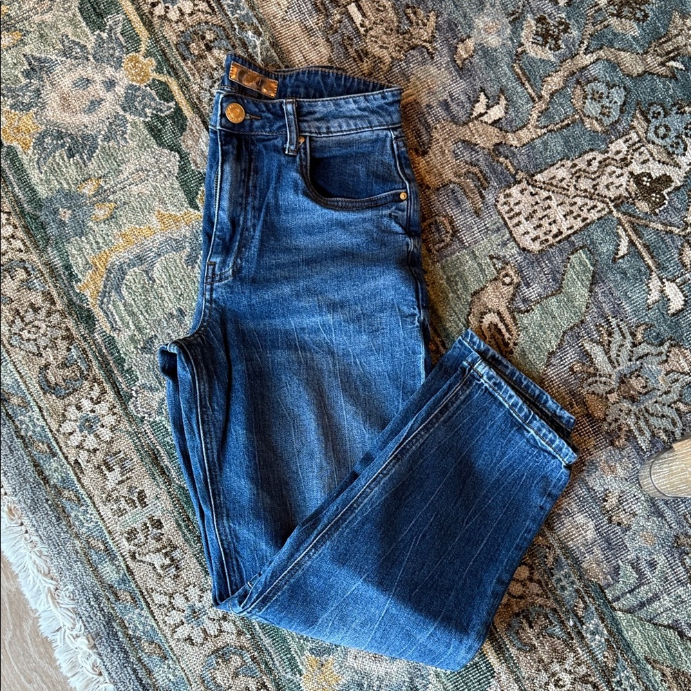 Kut from the ClothClassic Blue Denim Barrel Jeans